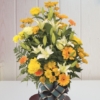 ramo para tanatorio en tonos naranjas y amarillos